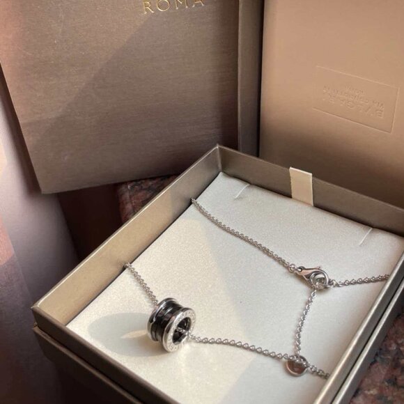 Bulgari Lady necklace - Picture 2 of 5